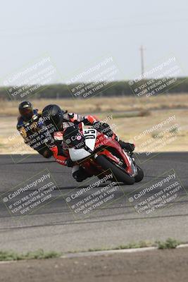 media/Sep-07-2024-Pacific Track Time (Sat) [[9bb89f5e83]]/A group/Phone Wall Paper 1000am/